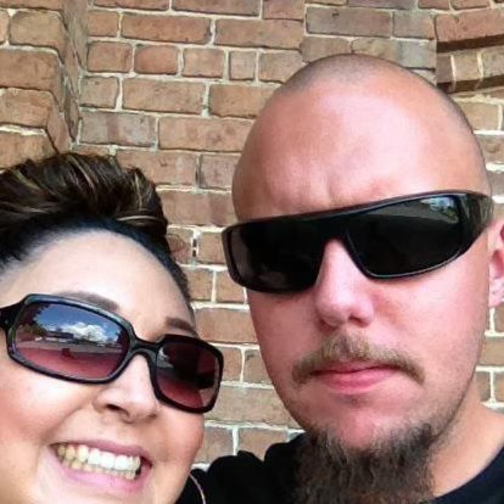 Meet your Posher, Gloria